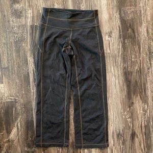 Athleta charcoal gray leggings